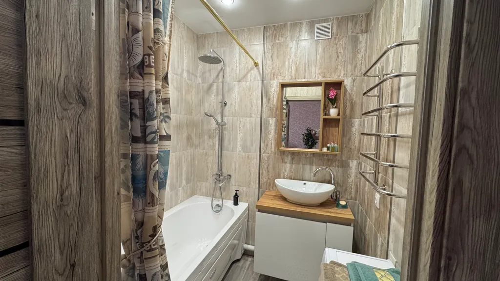 Уютная квартира рядом с парком аттракционов и ж/д вокзалом