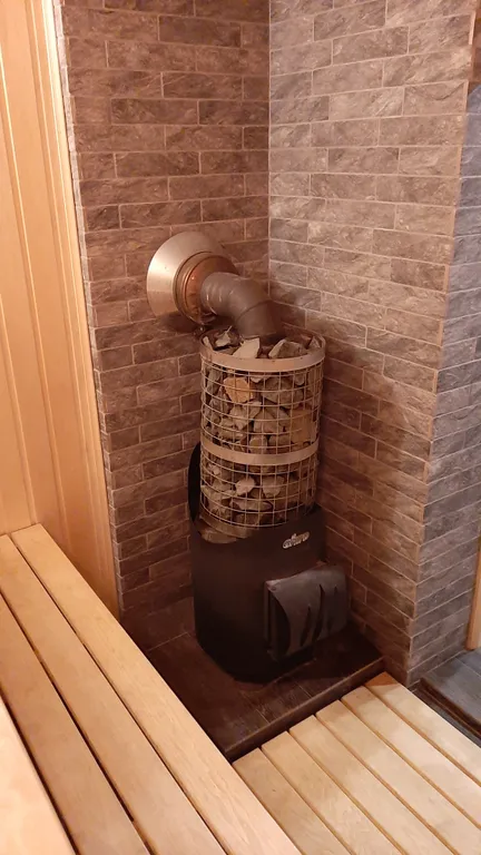 Сруб у моря