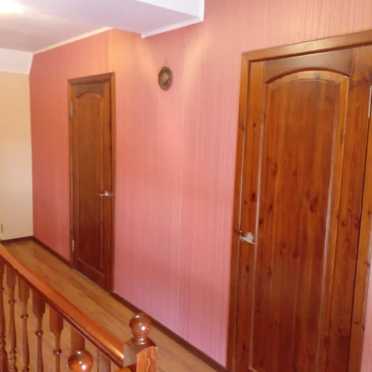 Коттедж Уютный коттедж на берегу реки — Волхов