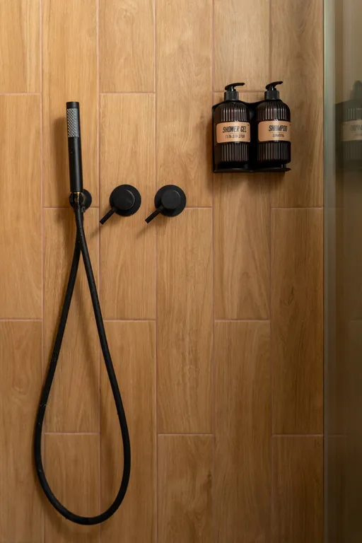 White line 26 — светлая дизайнерская квартира возле парка