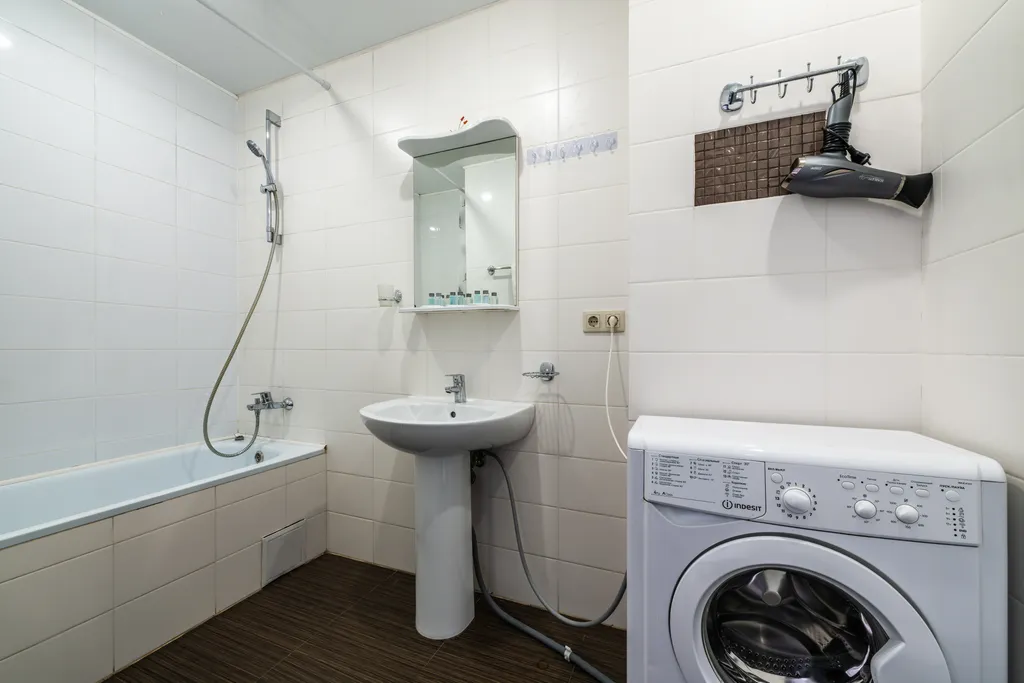 Видовые апартаменты, панорамные окна в гостиной ваши