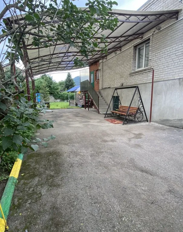 Дом с видом на горы