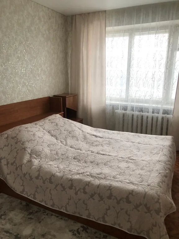 Просторная чистая светлая после ремонта 4-х комнатная квартира