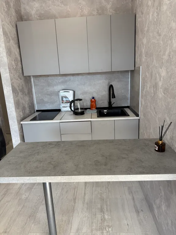 Шикарная студия на въезде в город