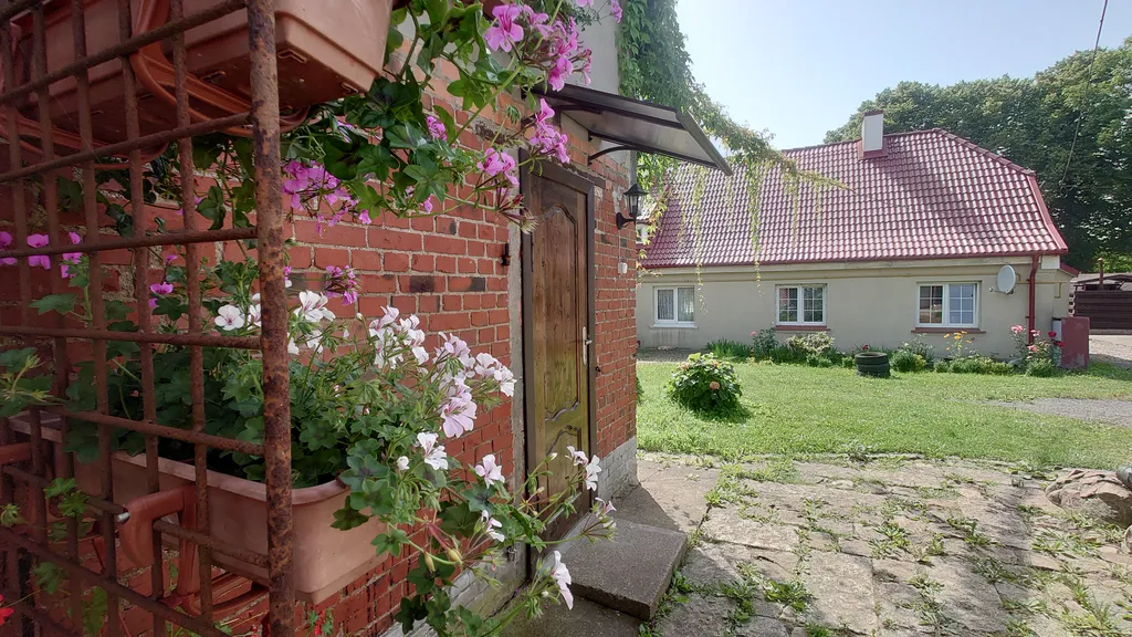 Уютный домик у моря