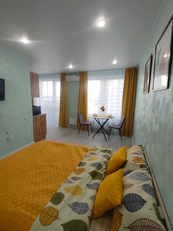 Светлая уютная квартира с кондиционером — аренда посуточно в Тюмень