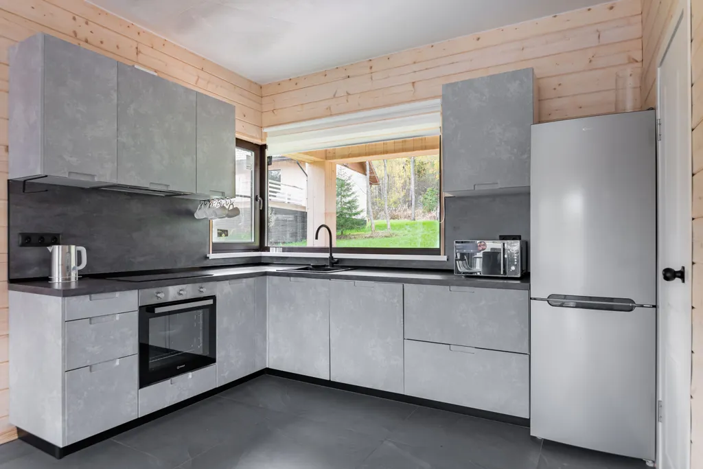 Коттедж с прямым видом на озеро