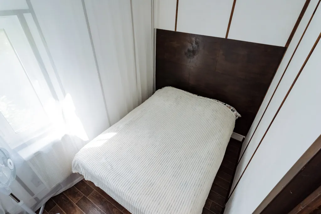 Бунгало на берегу озера в границе леса