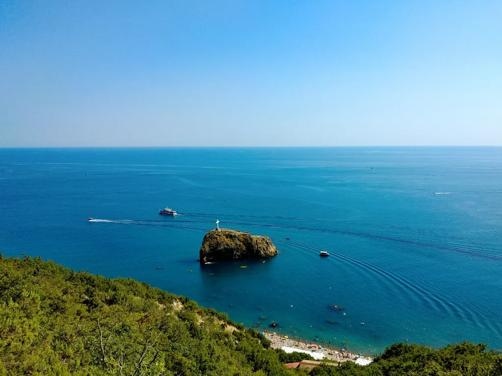 Коттедж Домик у грота Дианы — Севастополь