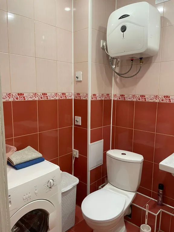 Хорошая квартира в новом доме близко к центру