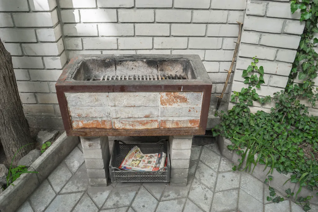 Квартира рядом с набережной со своим двором и паркингом