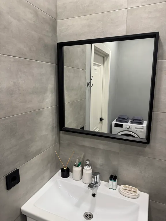 Студия с панорамными окнами