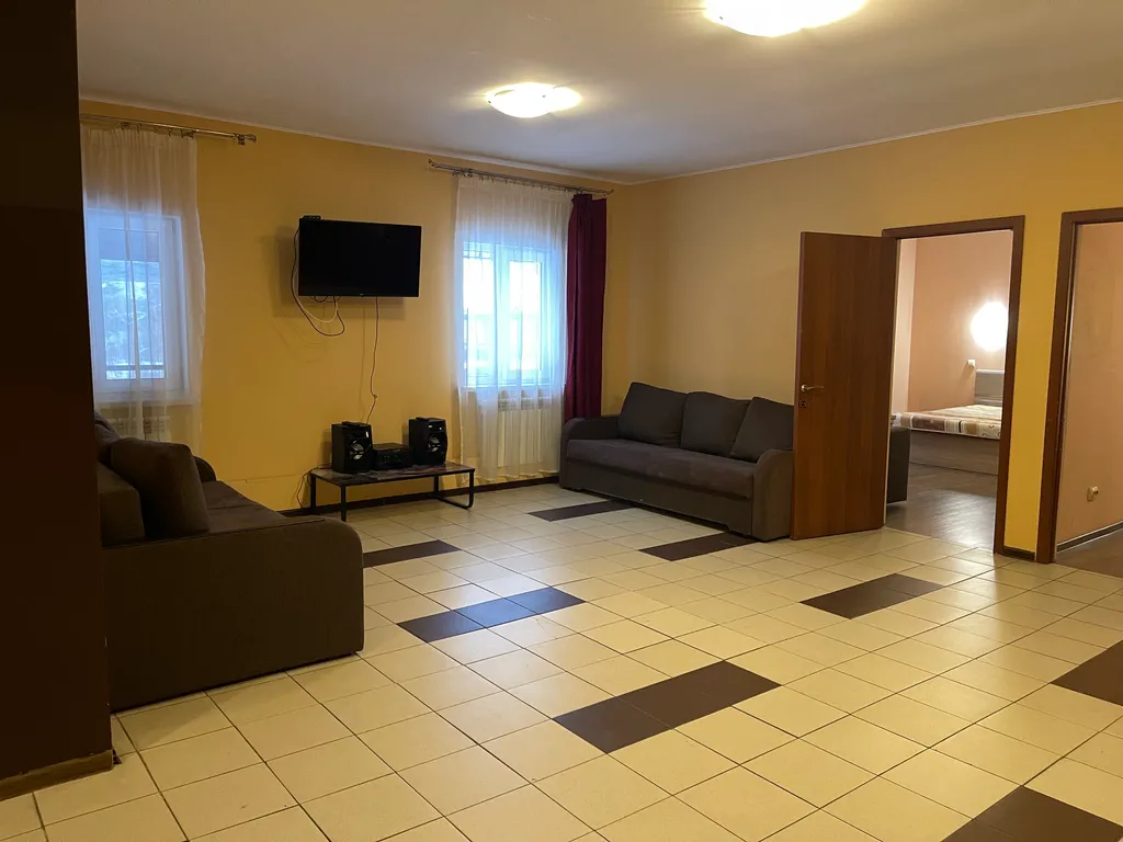 Коттедж 3-комнатный Дом — Санкт-Петербург