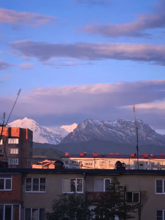 Квартира Уютная квартира с видом на горы — Владикавказ