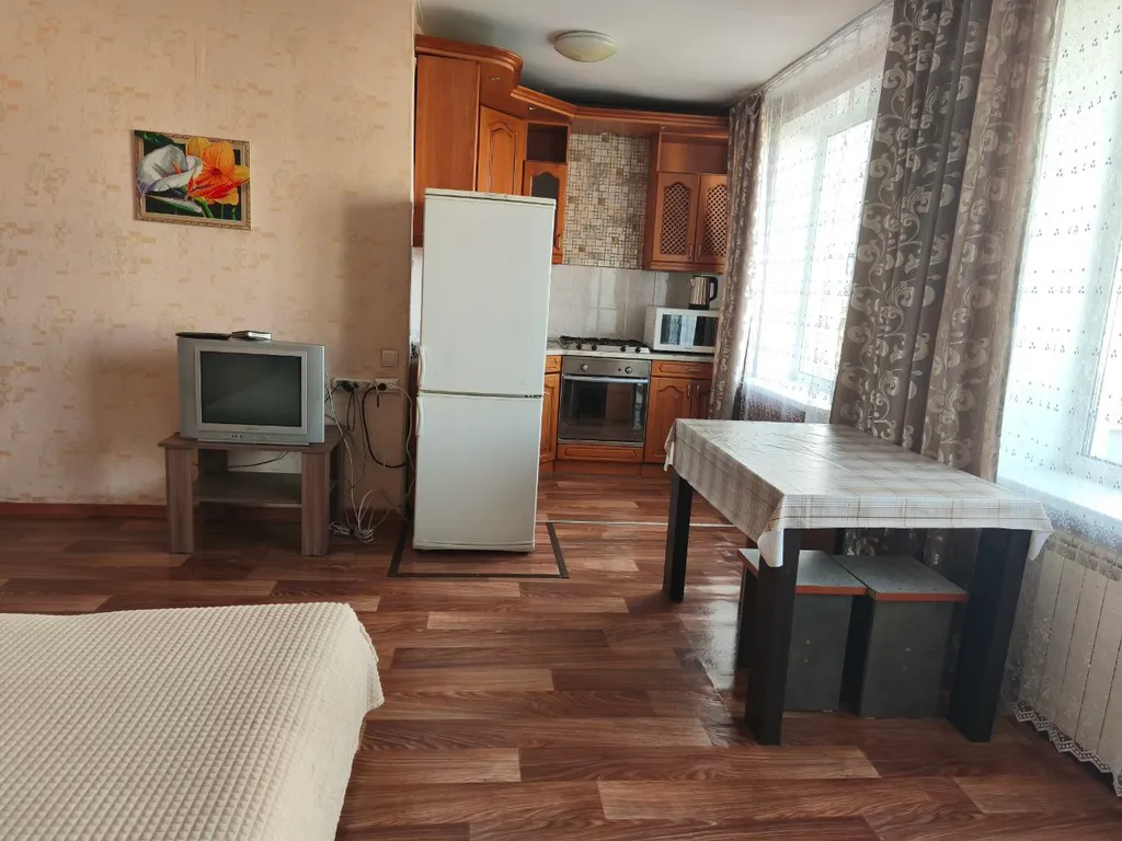 Квартира Двухкомнатная квартира вблизи Аэрокосмической академии — Красноярск