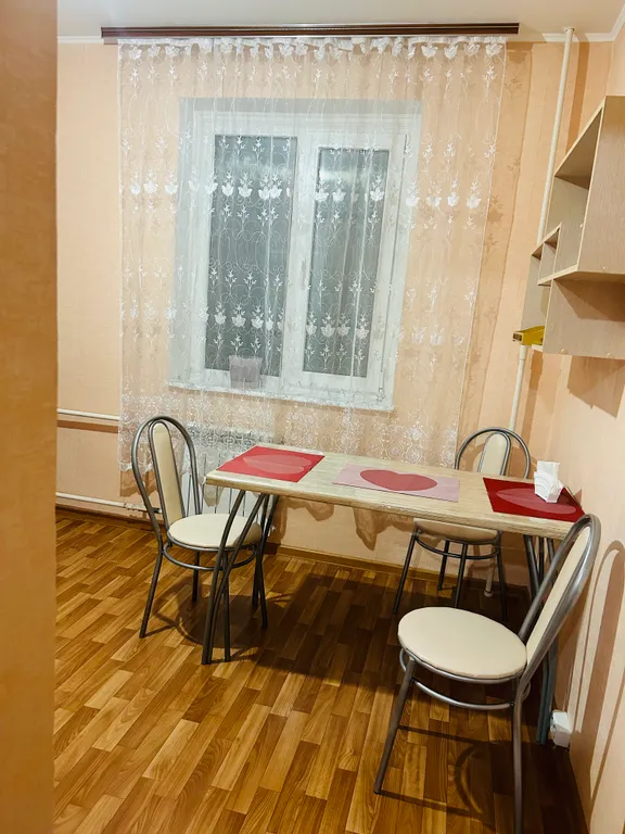 Чистая уютная квартира с видом на Знаменскую рощу