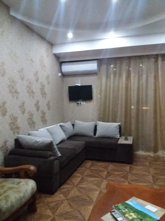 2-комнатная Квартира — аренда посуточно в Тбилиси