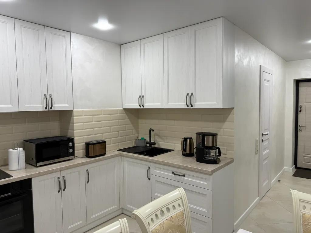 Квартира-студия с дизайнерским ремонтом в центре