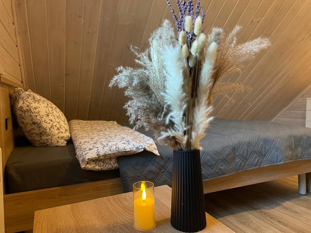 Коттедж Дом у озера — Глубокое (Каменногорское г/п)