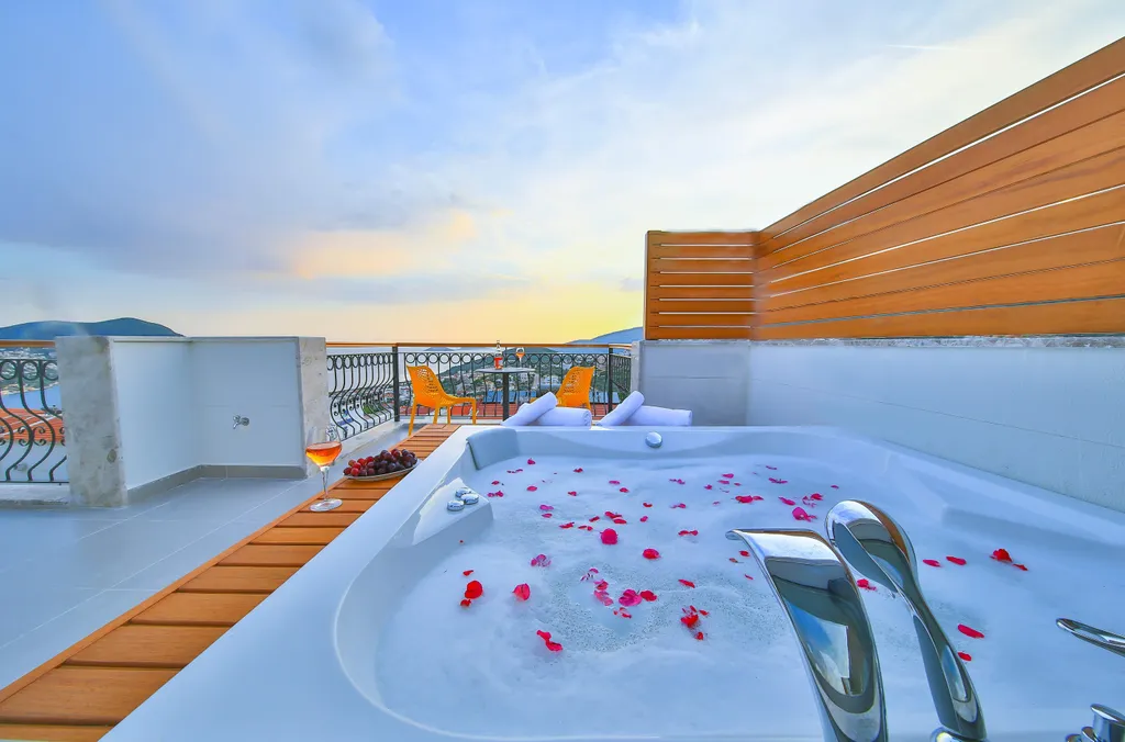 Коттедж Вилла 485 с видом на море и бассейном — Калкан