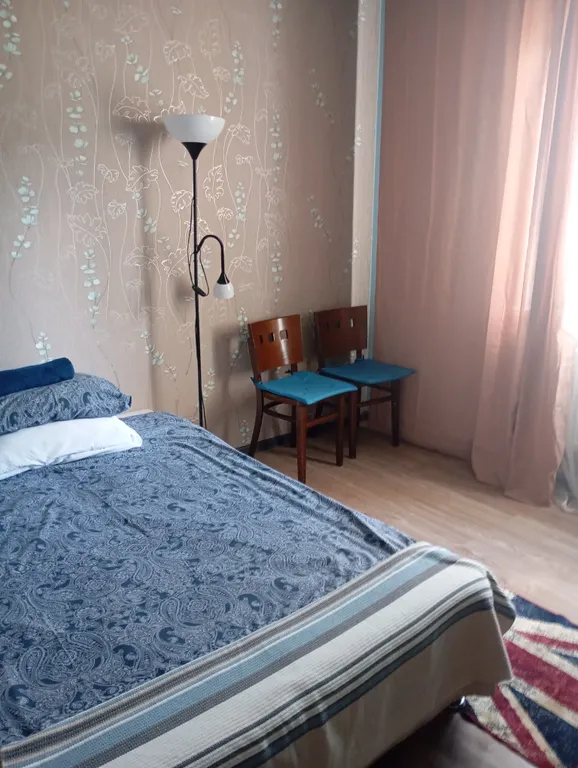 Бирюза, комната с ключом в частном доме