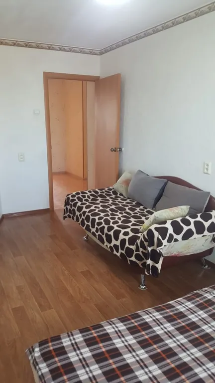 4-комнатная Квартира