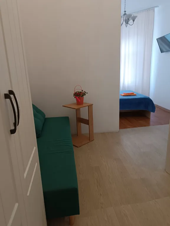 Комната — аренда посуточно в Санкт-Петербург