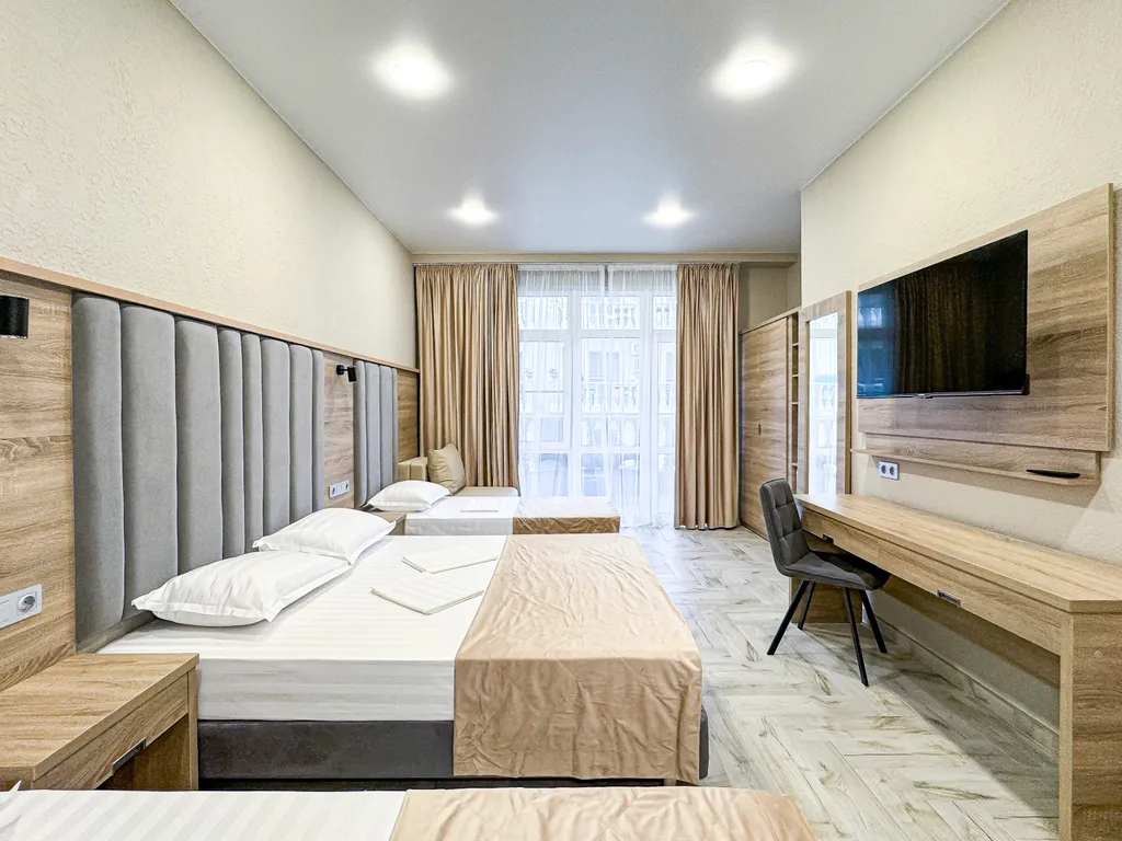 Корпус № 2 - Делюкс 5ти - местный (с балконом)