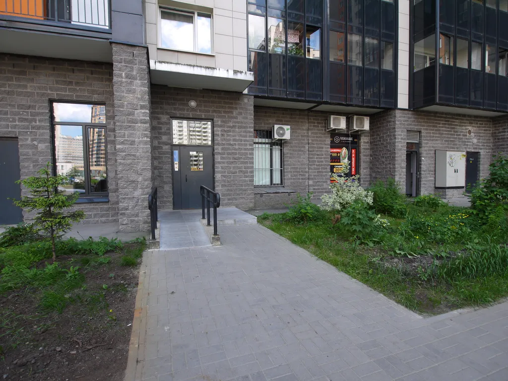 Семейная квартира рядом с метро