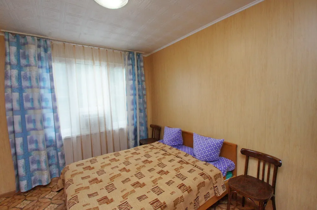 Квартира Комната Двухместный эконом с/у на этаже — Лазаревское