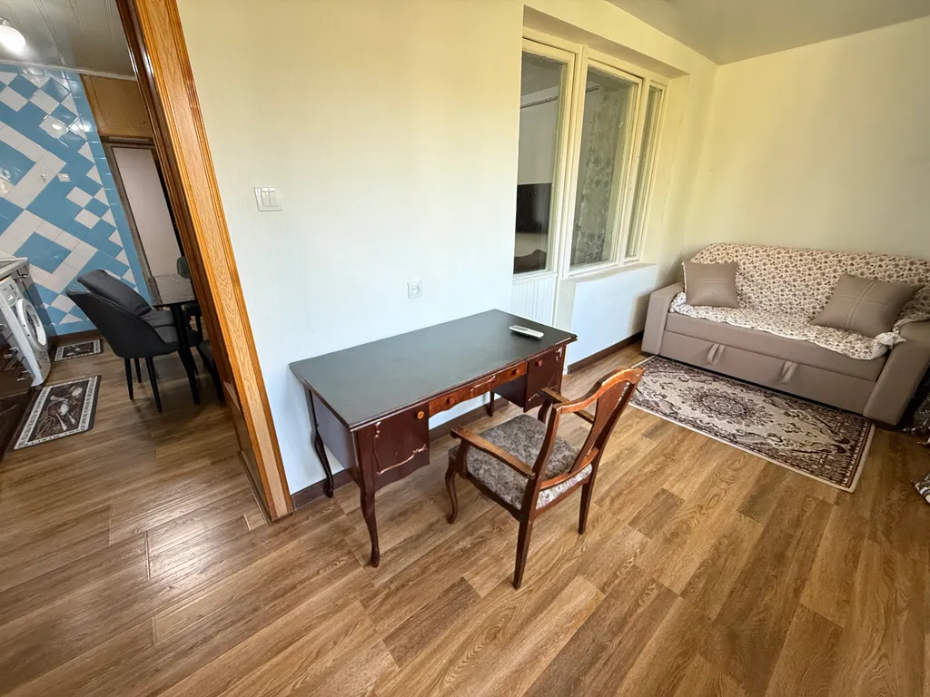 Большая квартира рядом с метро