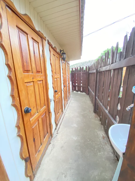 3-х местный домик с видом на горы