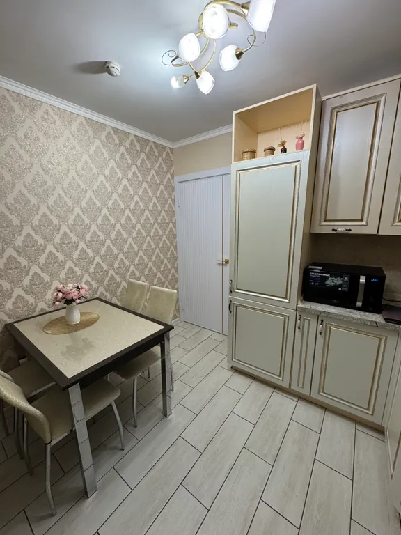 Красивая квартира в центре с хорошим видом из окна