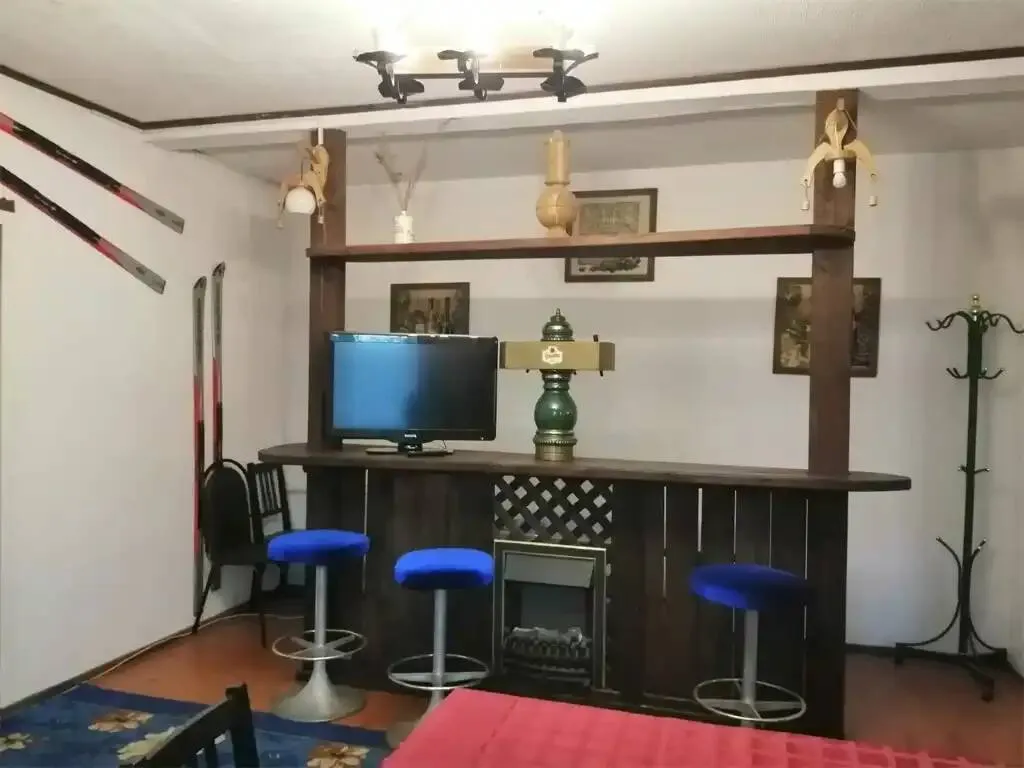 4-комнатный Дом