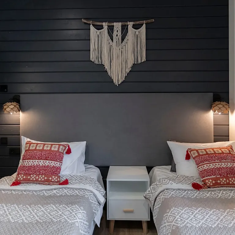 Коттедж Барнхаус на озере с видом на лес — Мичуринское