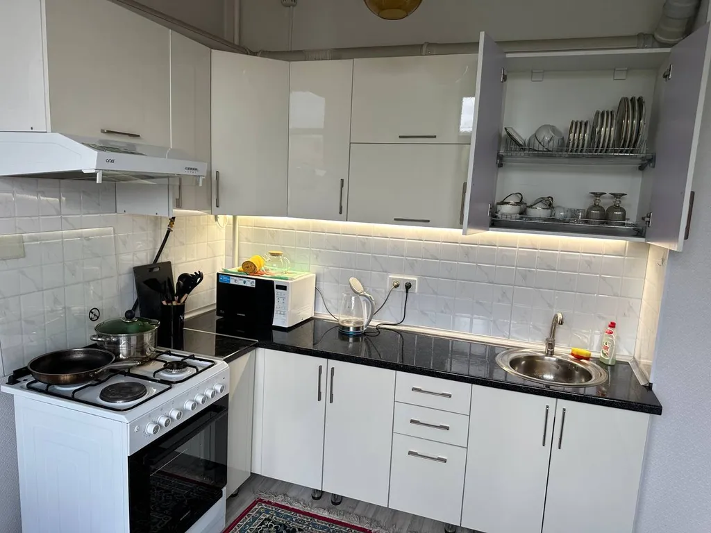 Апартаменты возле парка Панфилова