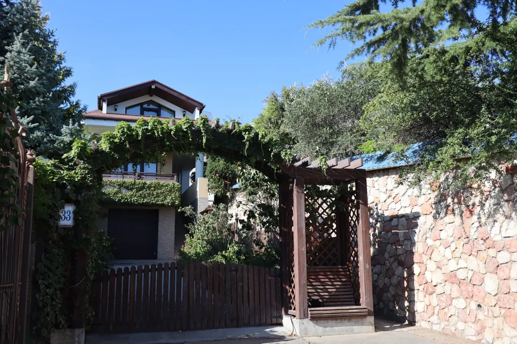 Коттедж 3-комнатный Дом — аренда посуточно в Отрадное