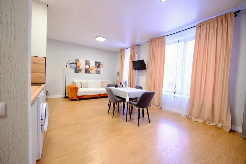 Студия с красивым видом