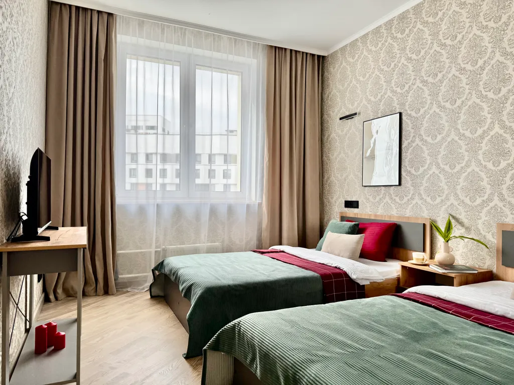 Квартира 4-комнатная квартира с видом на ВДНХ, Останкинскую башню, 84м, 7 кроватей — Москва