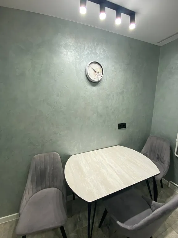 Уютная 2-комнатная квартира с новым ремонтом в тихом центре