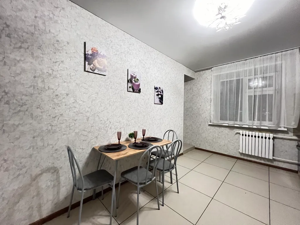 Двухкомнатная ЦЕНТР Новый дом