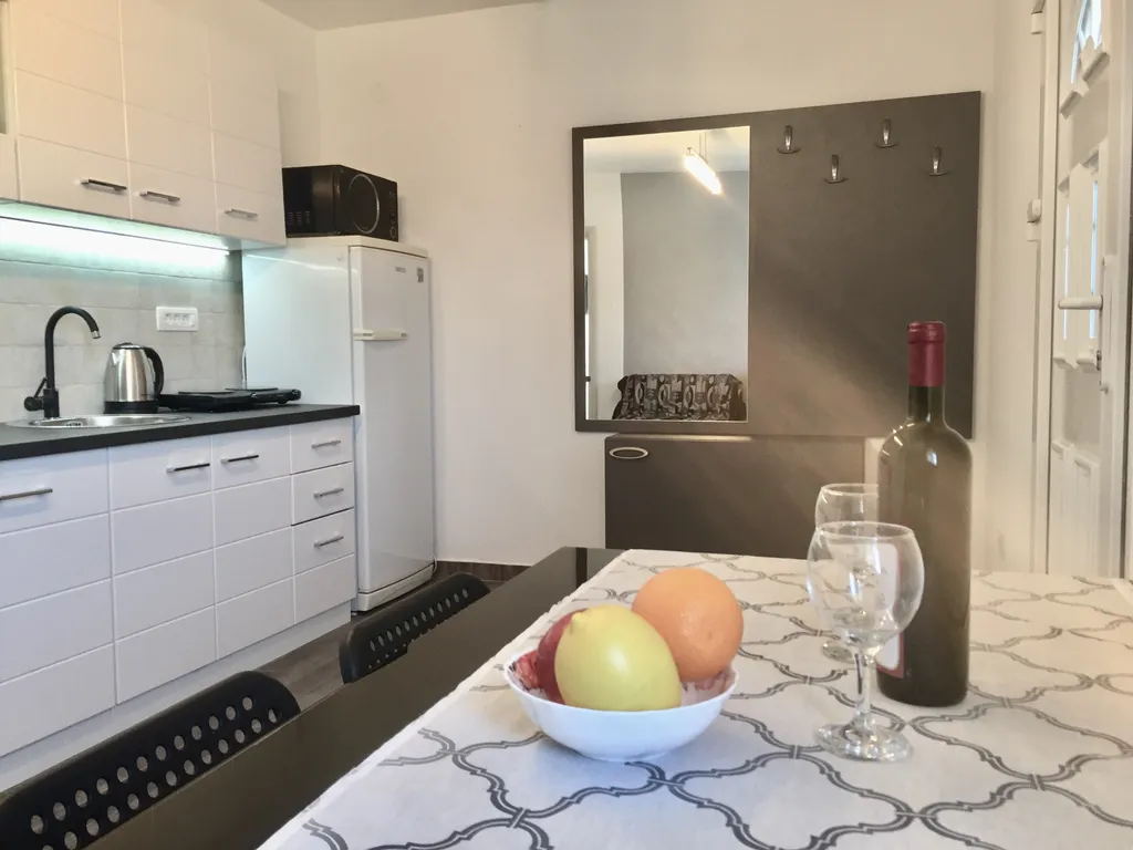 Апартаменты с отдельной спальней City и видом на горы