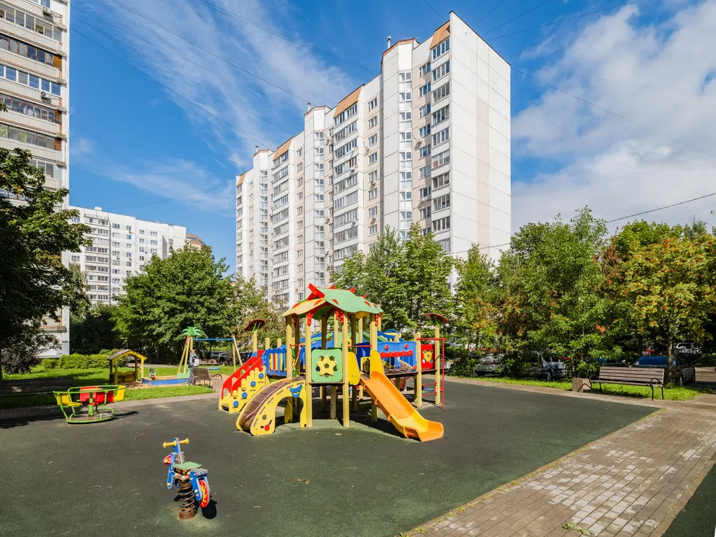 Квартира в центре Зеленограда (3 мкр.). 10 мин. Пешком до общ. Миэт.