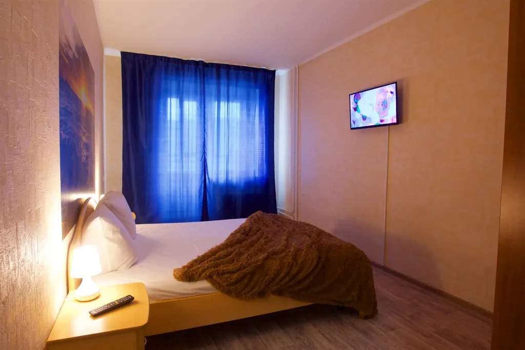 Квартира Двухкомнатная квартира для 6 гостей у ТРЦ Планета — Красноярск