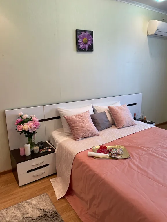 Уютная двухкомнатная квартира в Челябинске