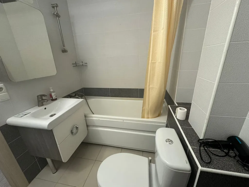 Квартира Уютная и современная квартира — Симферополь