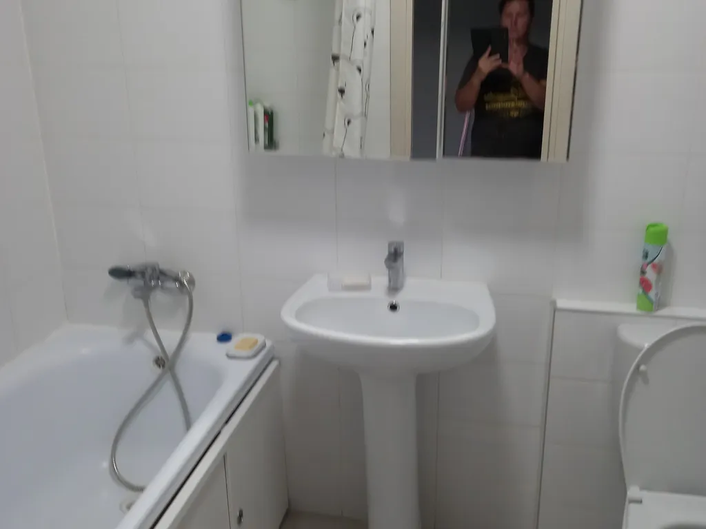 Теплая комната в 3-х квартире с видом на лес (не отдельная квартира)