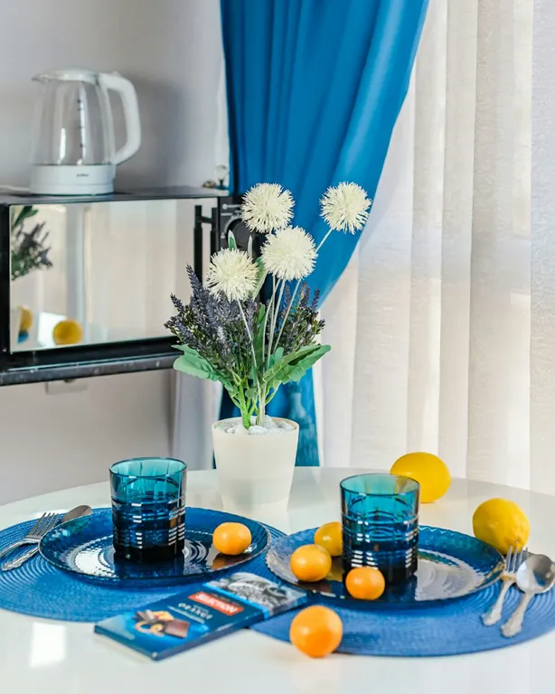 Квартира Квартира Студия с панорамным окном рядом с лебединым озером и парком — Горячий Ключ