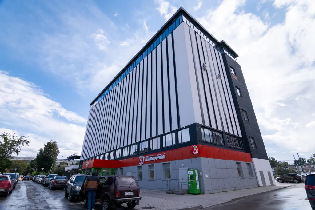 Двухуровневая студия с стильным современным ремонтом