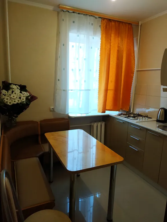 Квартира 2-комнатная Квартира — Севастополь